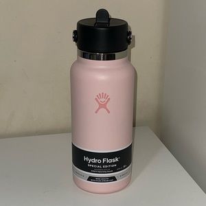 SPECIAL EDITION HYDRO FLASK - DOGWOOD